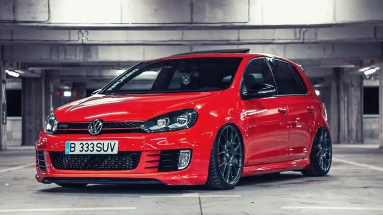 Volkswagen Golf GTI: История иконического хот-хэтча